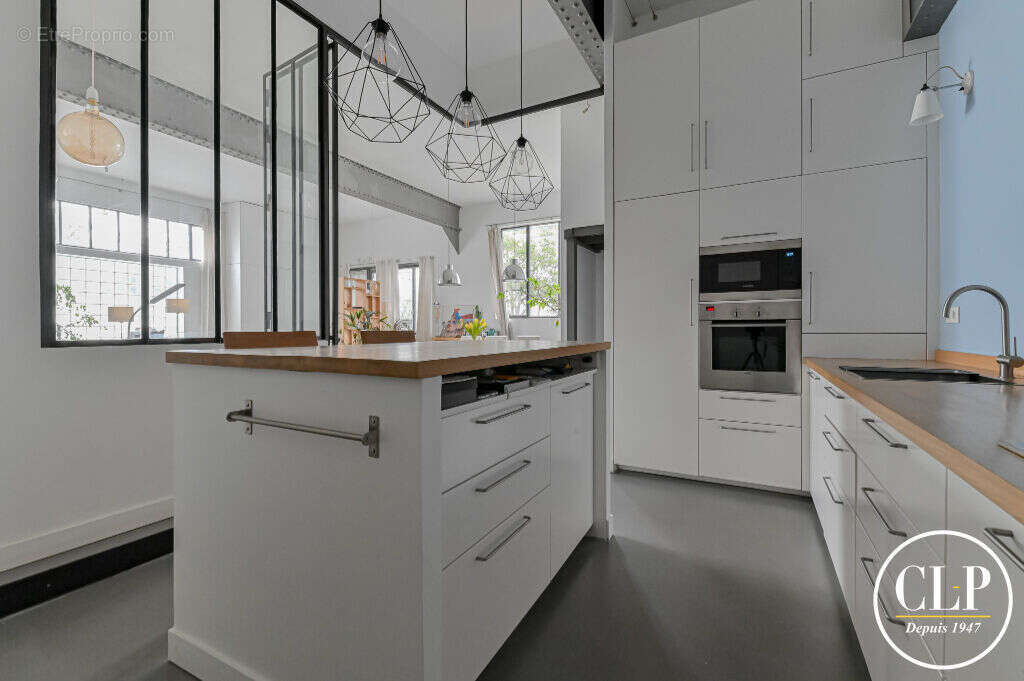 Commerce à MONTREUIL