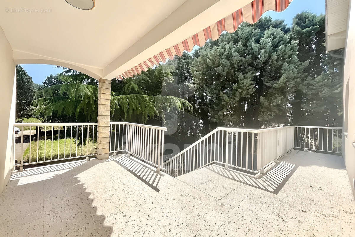 Maison à SAINT-MAURICE-L&#039;EXIL