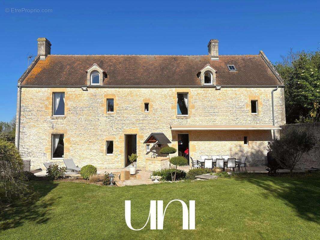 Maison à CREULLY