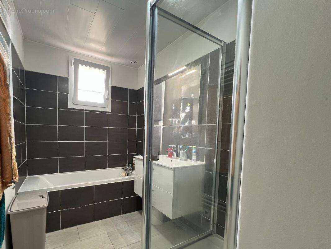 Maison à SAINT-RENAN