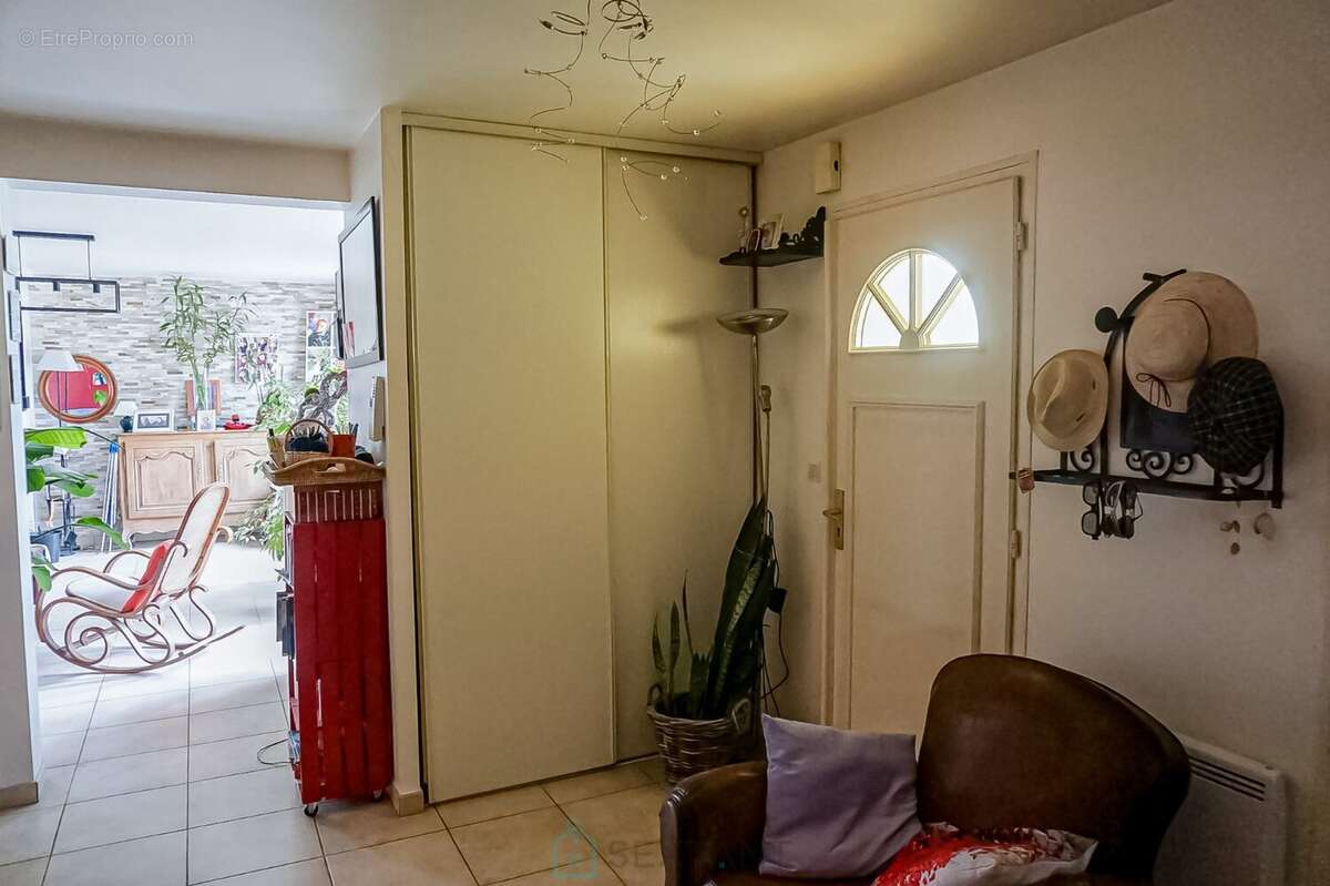 Maison à SAINT-ROMAIN-ET-SAINT-CLEMENT