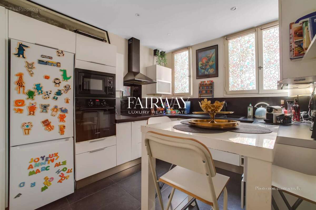 Appartement à PARIS-9E