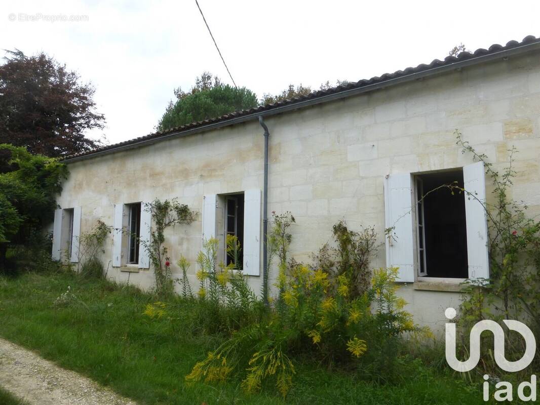 Photo 1 - Maison à LA CLOTTE