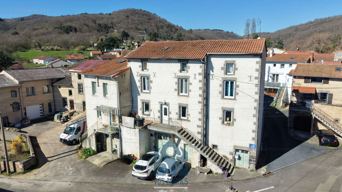 Maison à CHATELGUYON