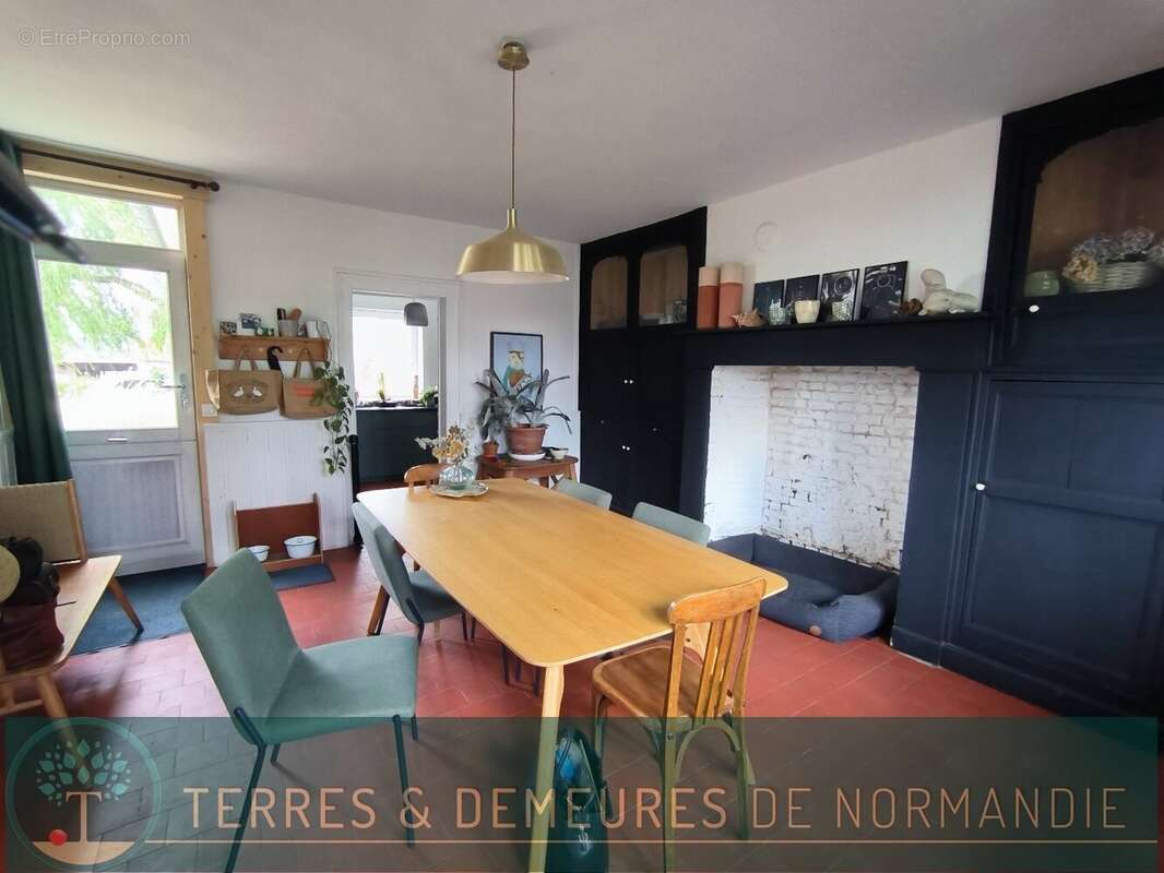 Proche des commerces, au calme, belle propriété tout confort sur un jardin de 3995m² - photo 4