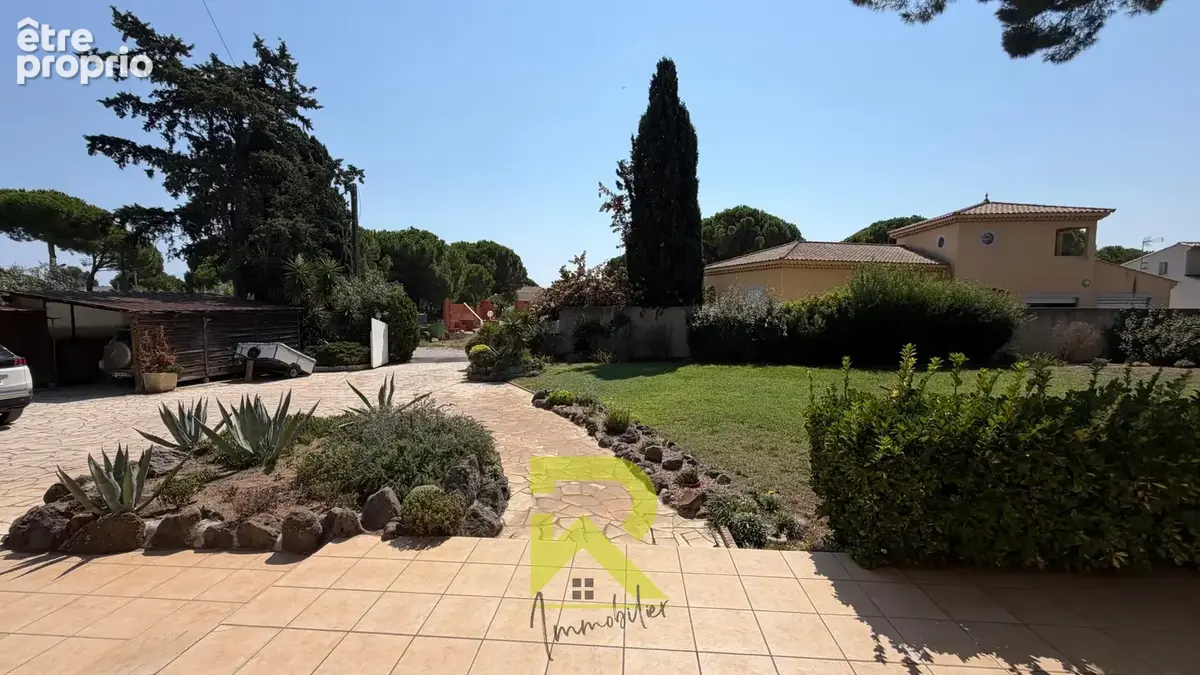 Grau d’Agde   Authentique propriété languedocienne avec piscine sur 1 561 m2 de terrain - photo 2