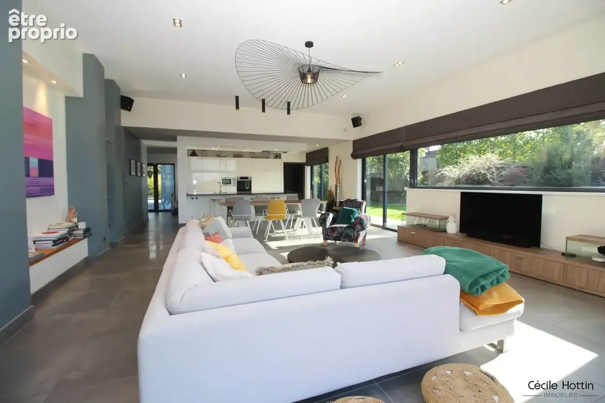 Maison 6 pièces 206 m² à vendre à Tourmignies (59551) - photo 9