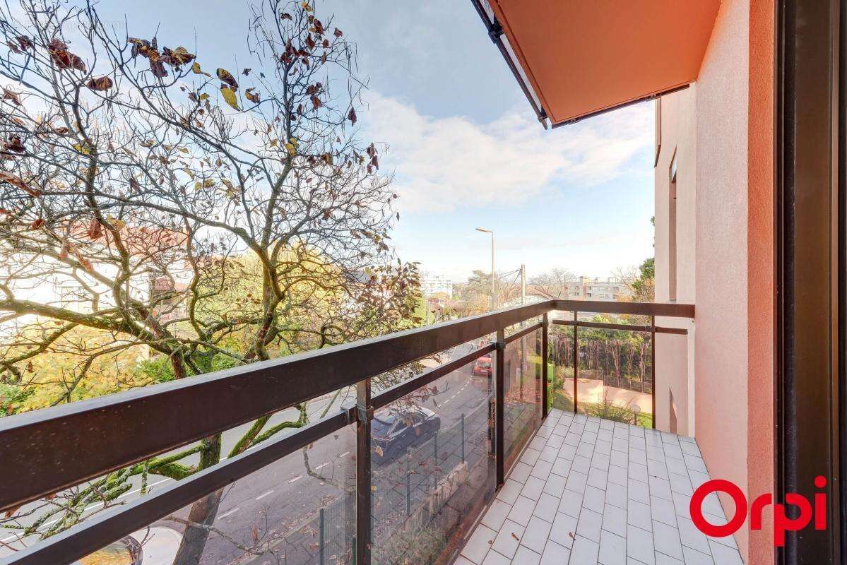 Appartement à CALUIRE-ET-CUIRE