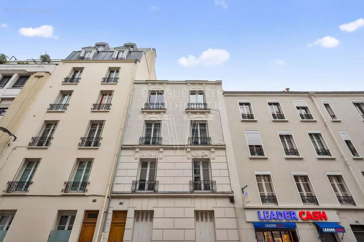 Appartement à LEVALLOIS-PERRET