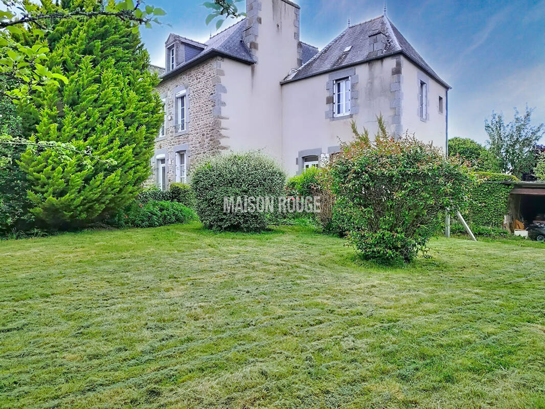 Maison à SAINT-PIERRE-DE-PLESGUEN