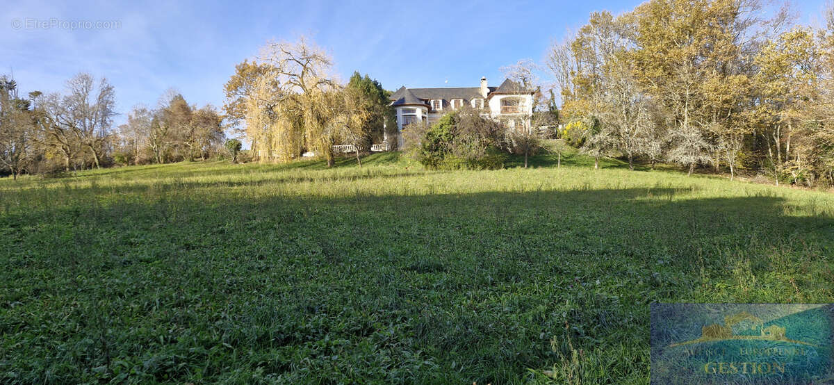 Maison à BARTRES