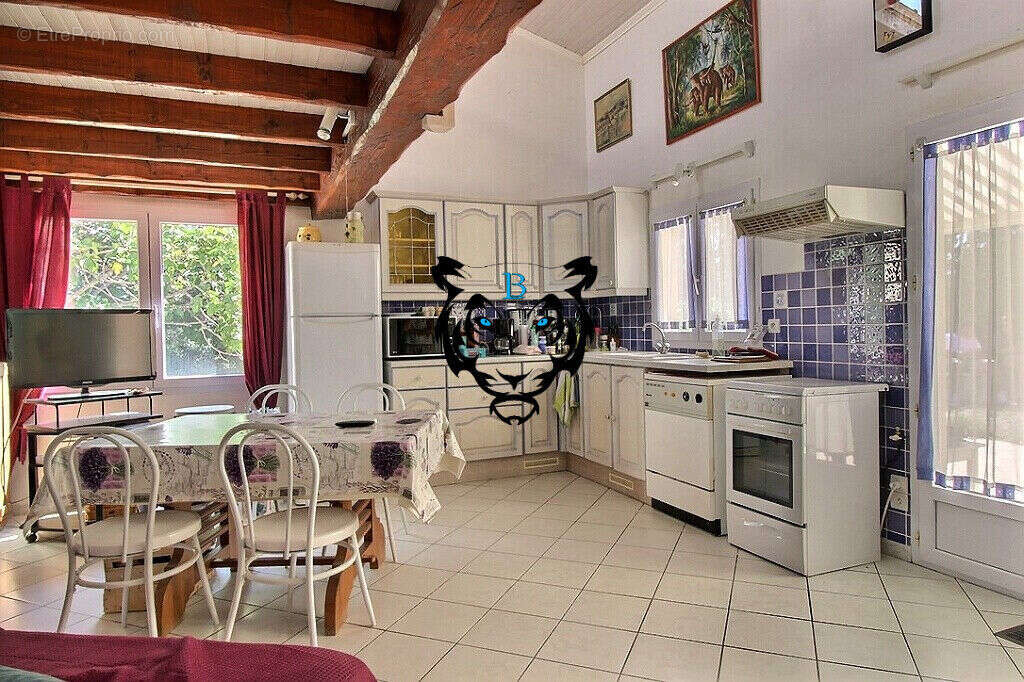 Maison Le Muy 4 pièce(s) 80.54 m2 - photo 2