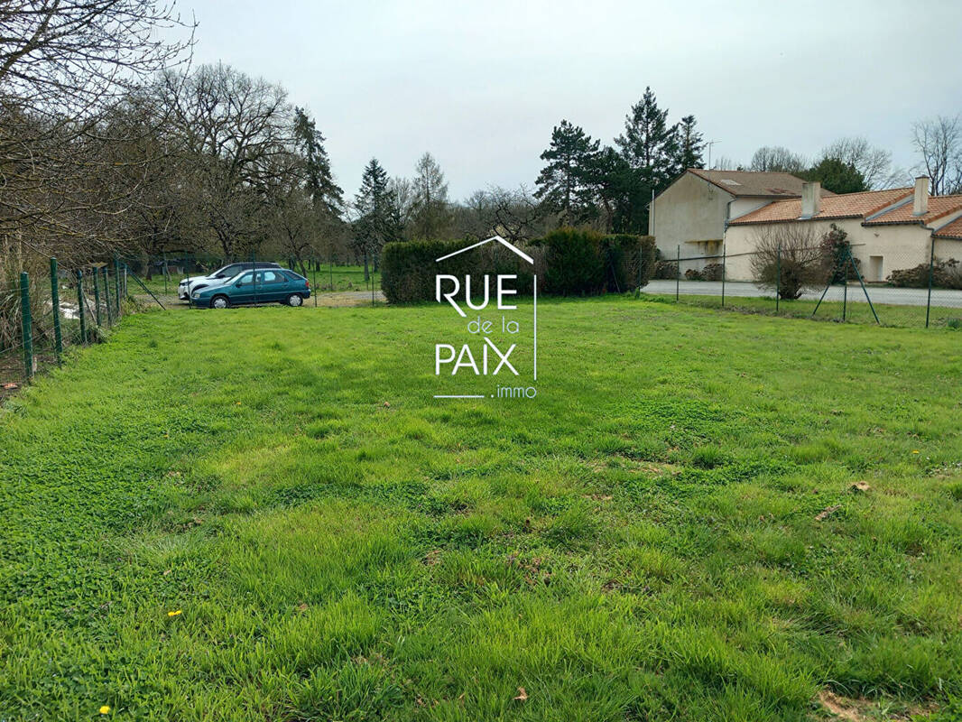 Terrain à ASSAIS-LES-JUMEAUX