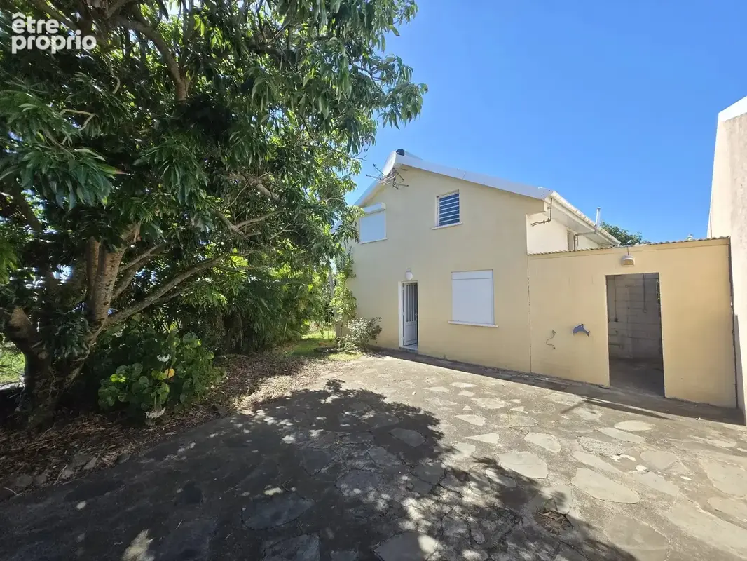Maison 5 pièces 110 m² – Sainte-Marie, Terrain Élisa – à rénover - photo 3