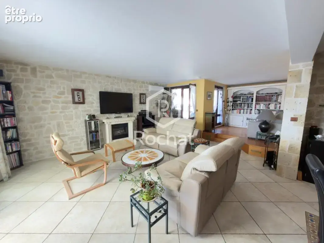 Viager occupé sur 10 ans Ensemble immobilier de 155 m2 à La - photo 6