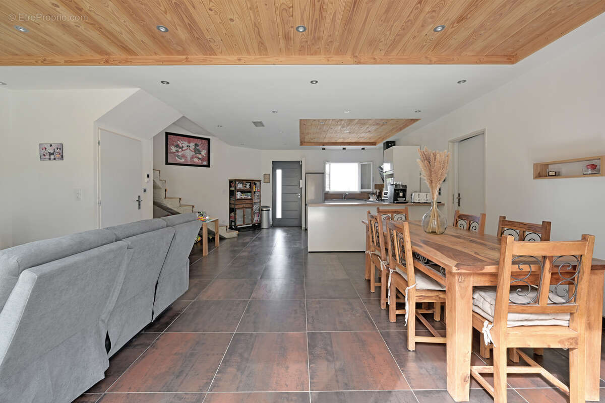 Maison à BEAUVOISIN