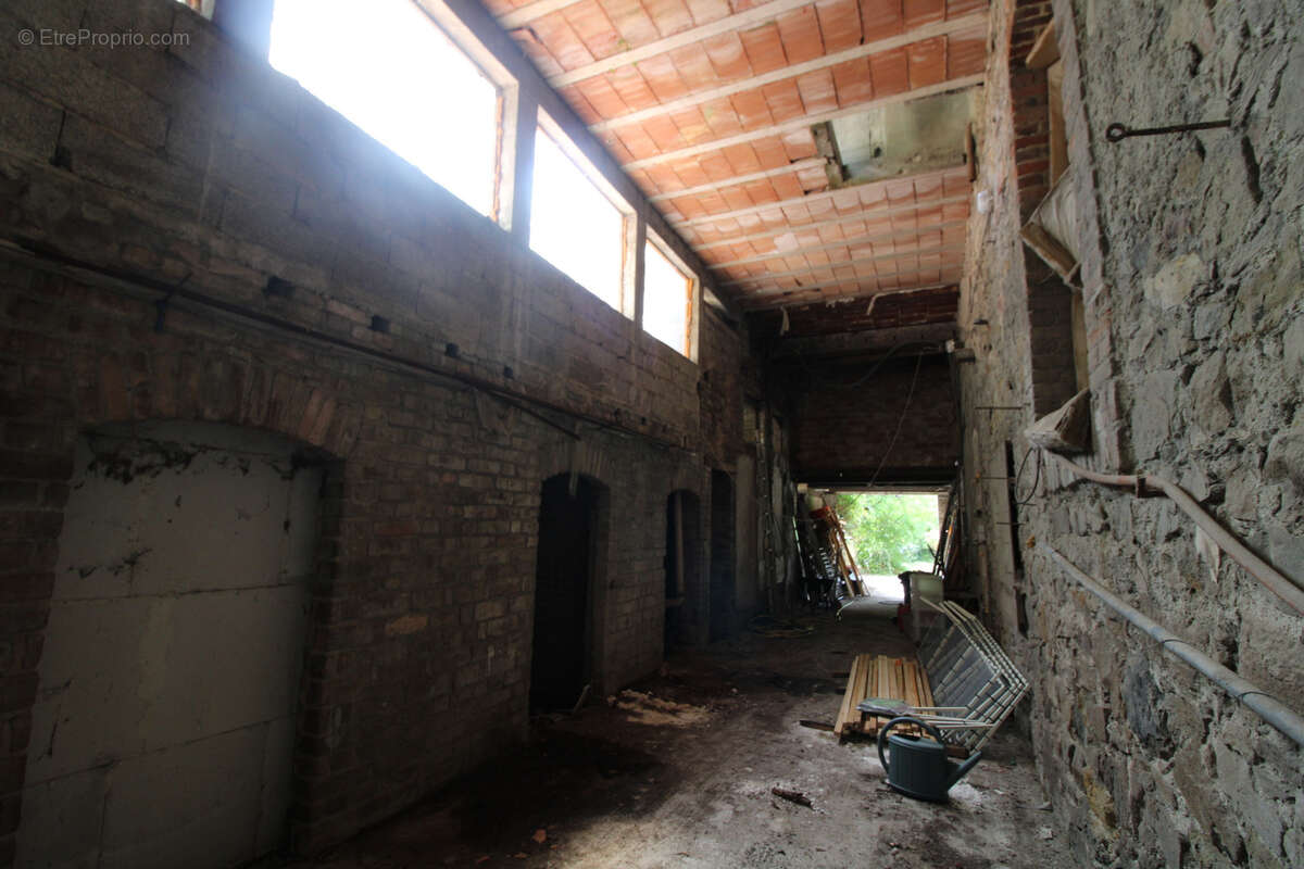 Maison à MOLIERES-SUR-CEZE