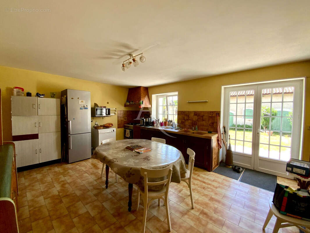Maison  6 pièce(s) 138 m2 - photo 12