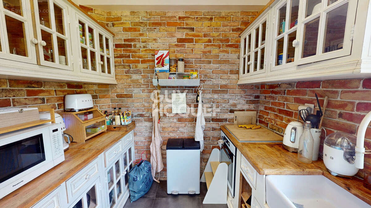 Maison à LES PAVILLONS-SOUS-BOIS