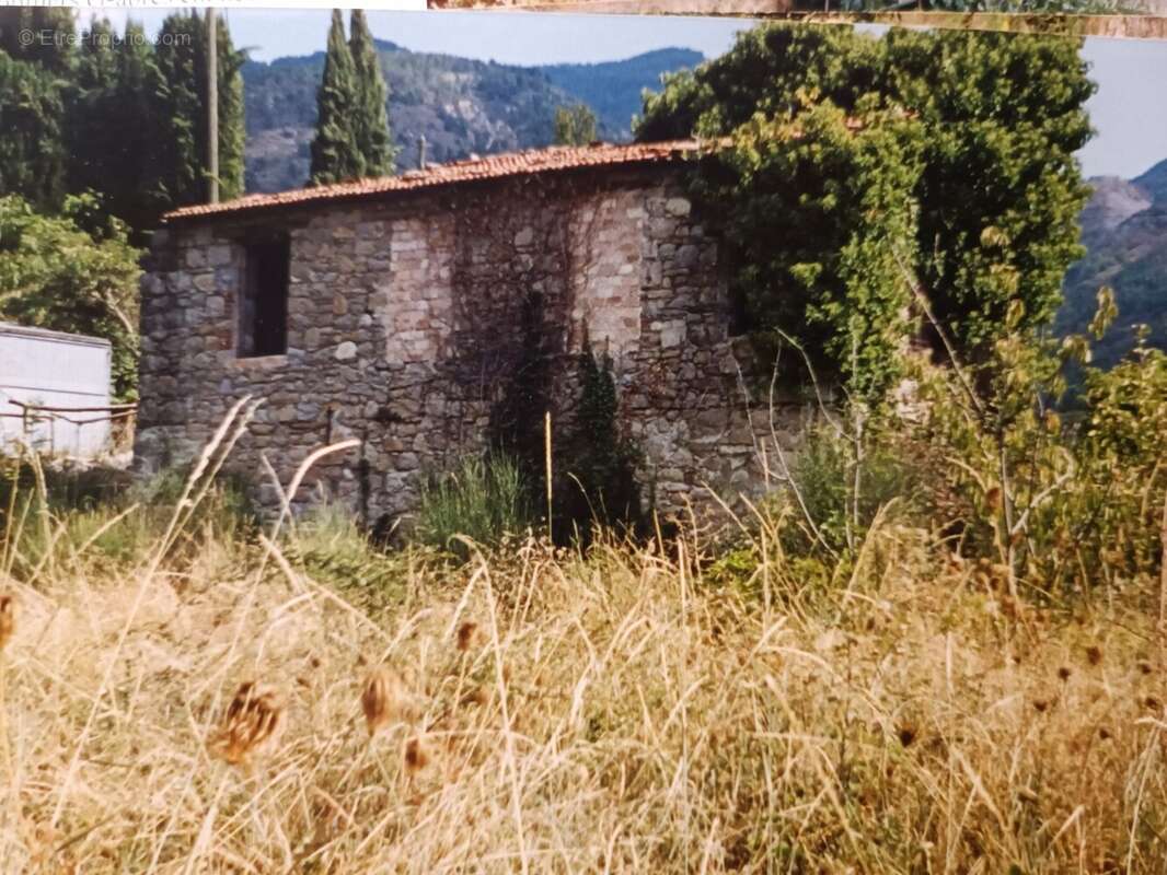 Terrain à LUCERAM