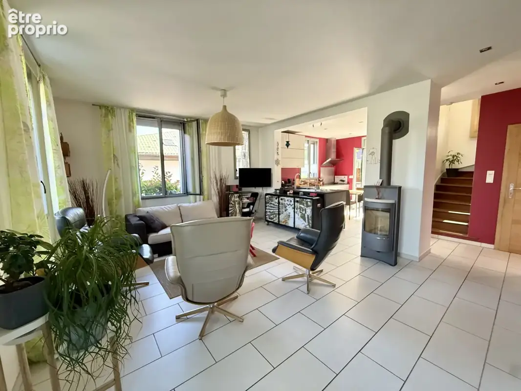 Villa bas de Cran-Gevrier/Chorus 130 m2 plus local commercial 60 m2, - photo 3