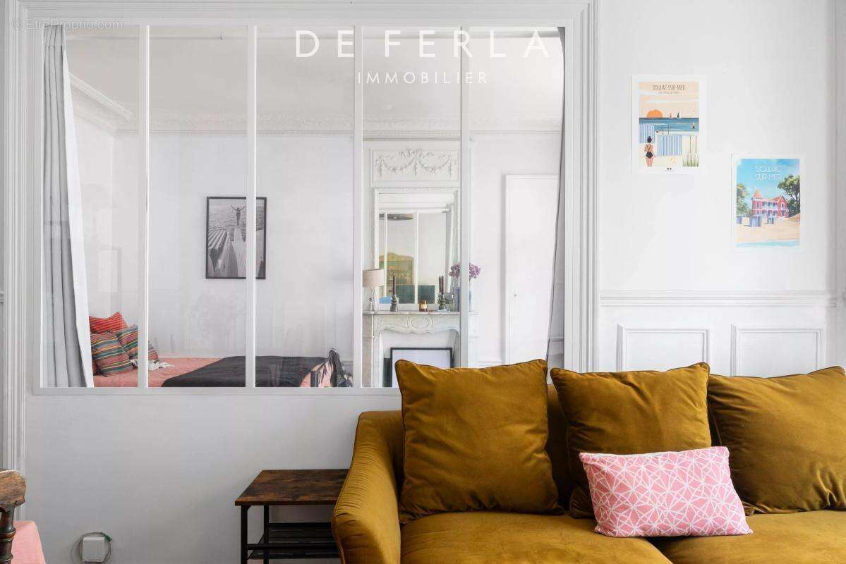 Appartement à PARIS-15E