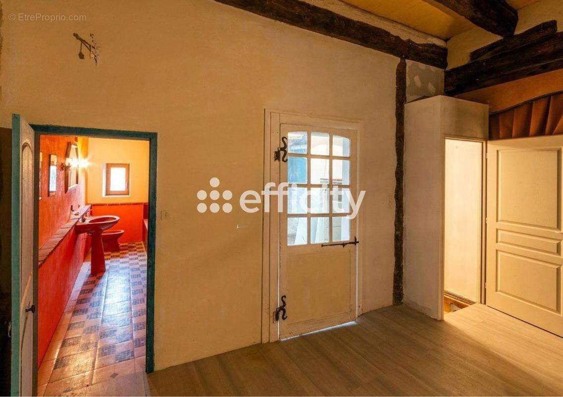 Maison 179 m² à Cordes-Sur-Ciel  - photo 11