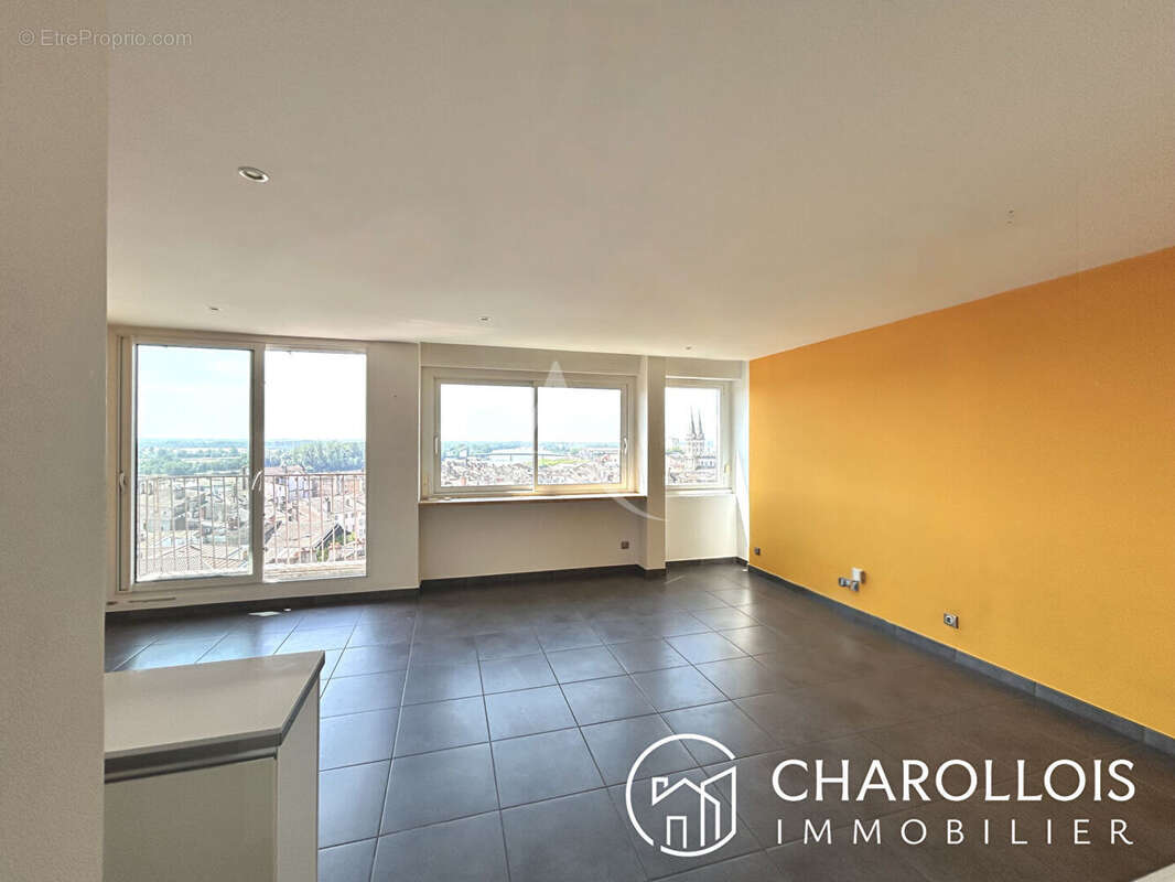 Appartement T3 63m² - Vue dégagée - MÂCON - photo 3