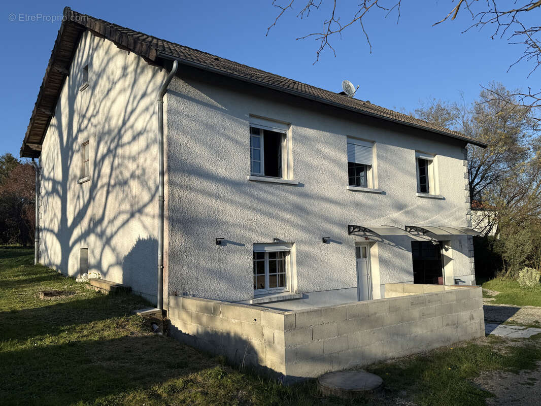 Maison à VEYRAC