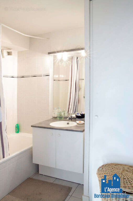 Appartement à BEGLES