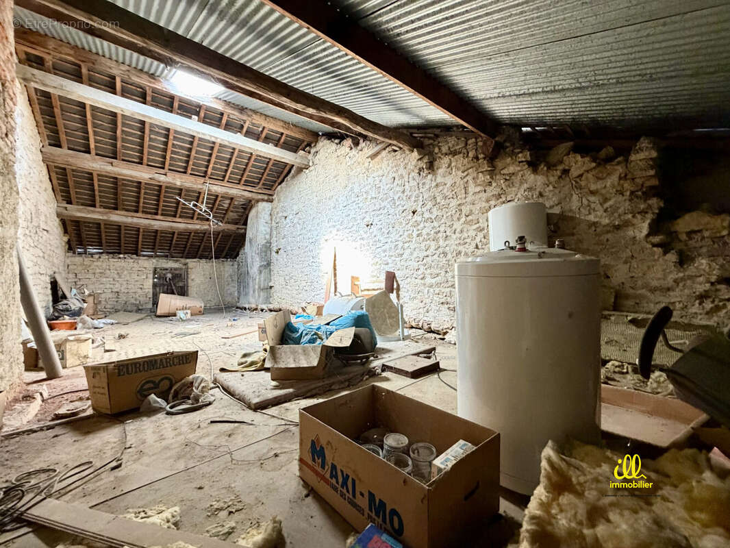 Maison à HAM-LES-MOINES