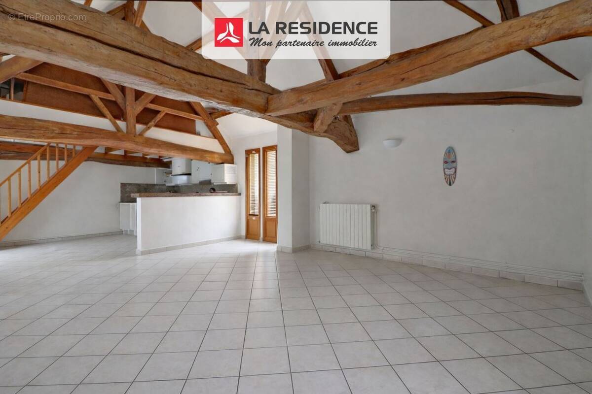 Appartement à MAREIL-SUR-MAULDRE