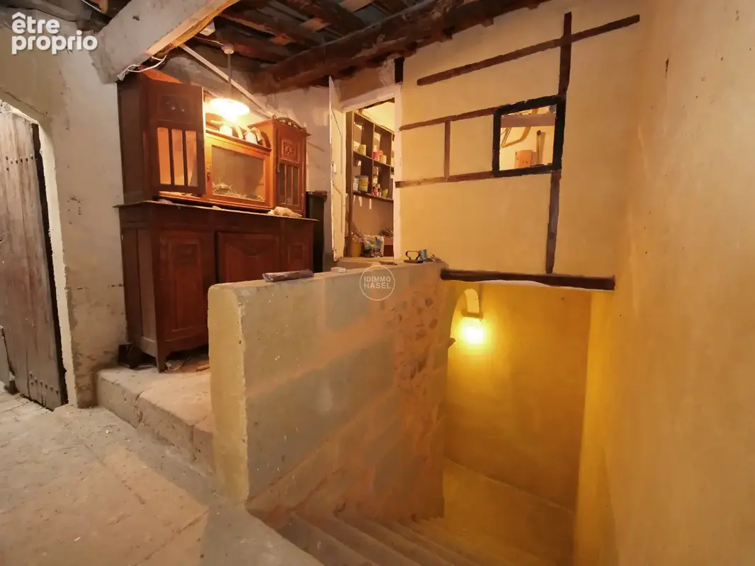 Pomérols, maison de caractère début 18ième avec pierre de taille, grandes cheminées et belle hauteur sous plaf - photo 17
