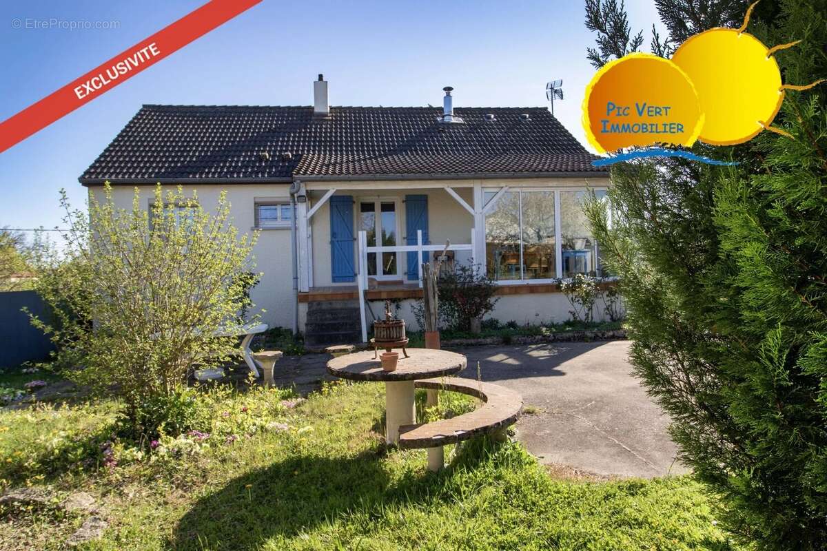 Maison à PONCEY-LES-ATHEE