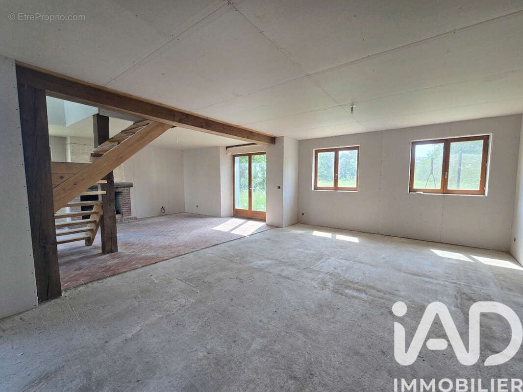 Maison 219 m² à Cherisy  - photo 8
