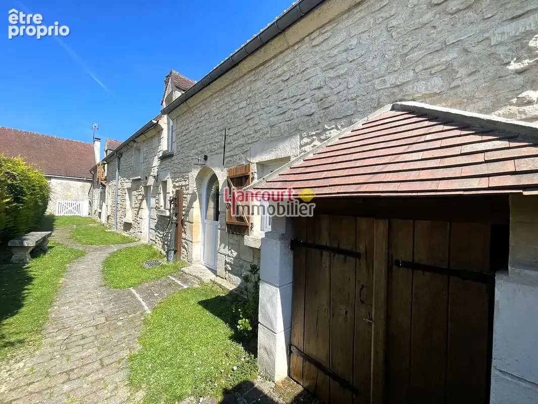 Maison à ANGY