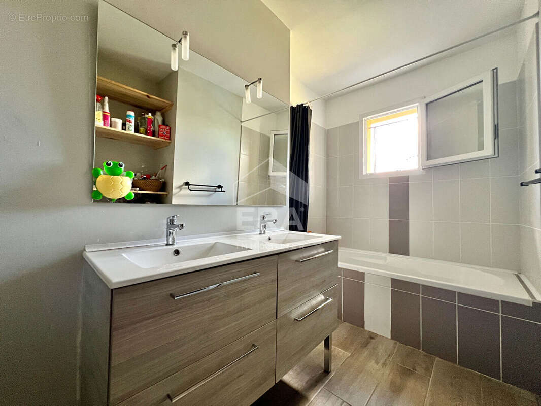 Maison 126m² à salles - photo 7
