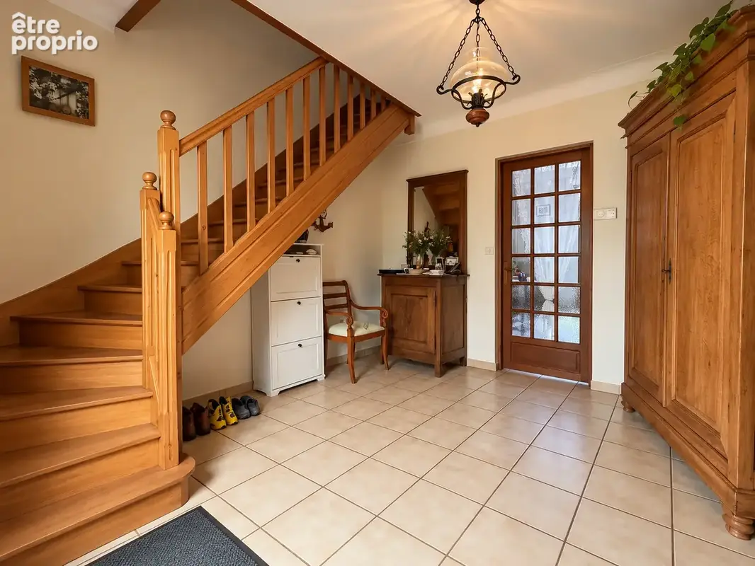 Maison familiale de 6 pièces principales - photo 6
