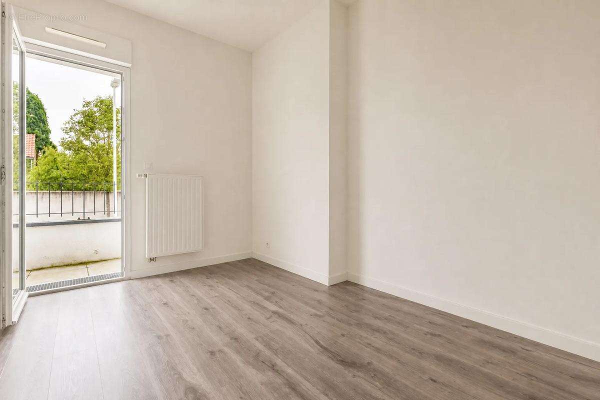 Appartement à SAINT-SEBASTIEN-SUR-LOIRE
