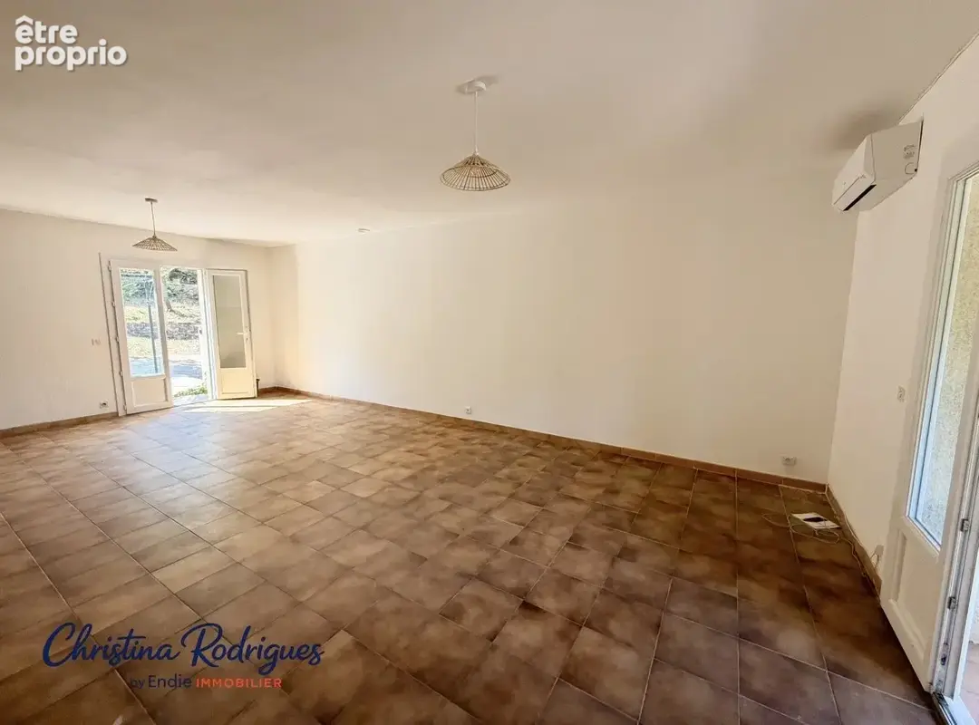 Lorgues villa t7 piscine garage cave - photo 6