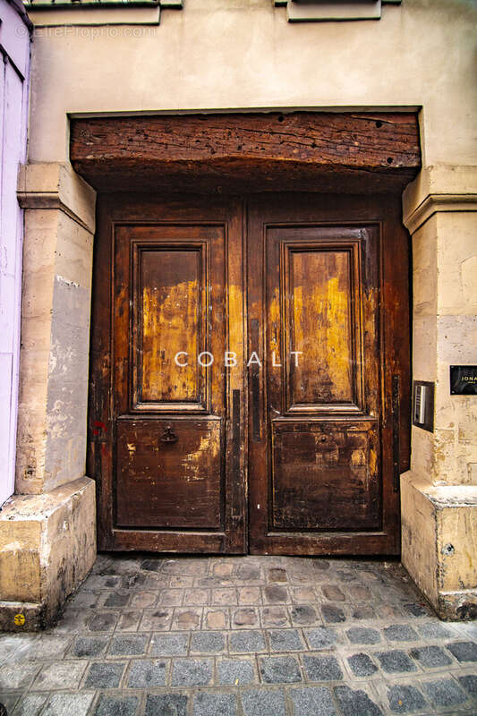Appartement à PARIS-2E