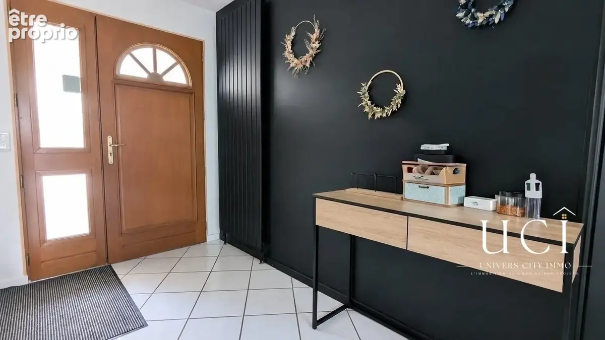 Maison 7 pièces 165 m² à vendre à Coueron (44220) - photo 3