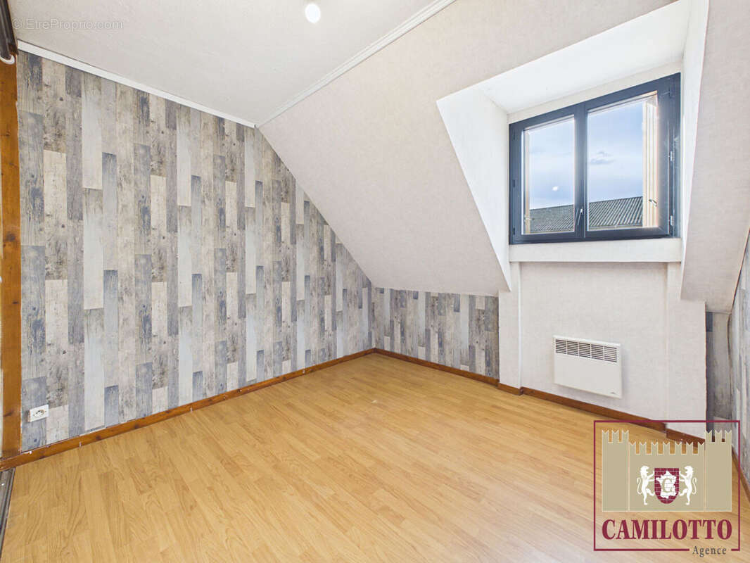 Nogent le roi maison familiale avec terrain - photo 9