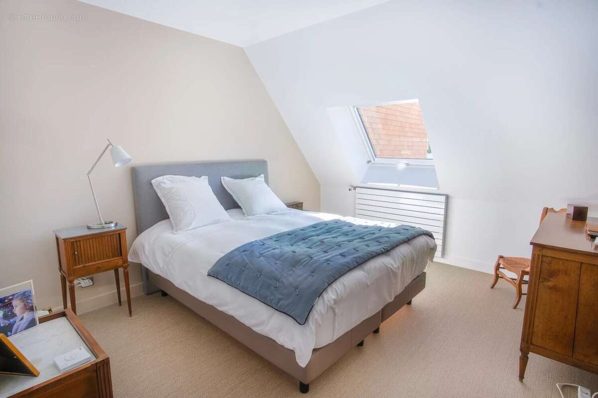 Maison à BIEVILLE-BEUVILLE