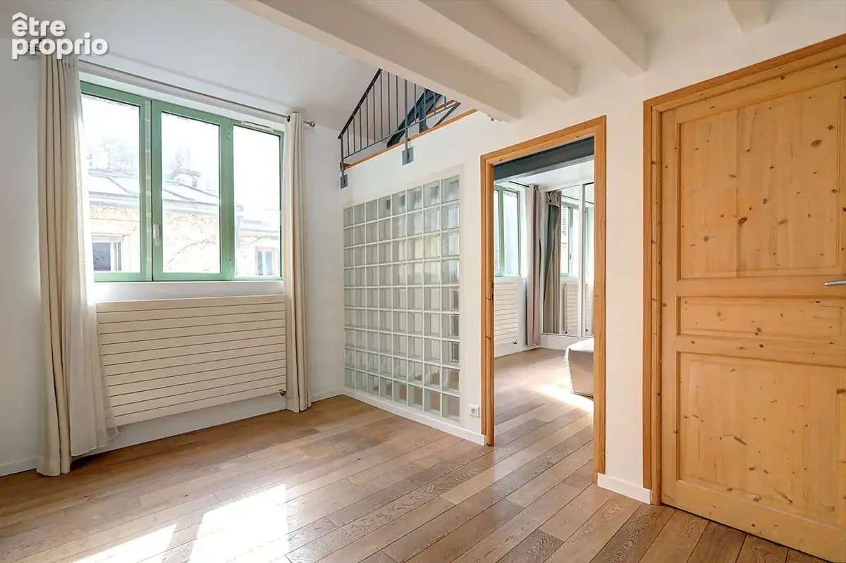 Ancienne imprimerie réhabilitée en maison au coeur du 18 eme - photo 10