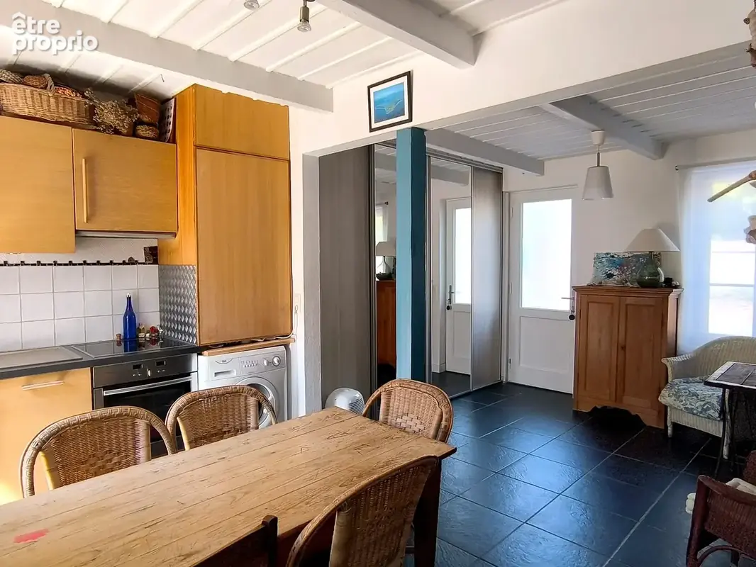 Maison de ville de caractere 3pp avec terrasse! - photo 2