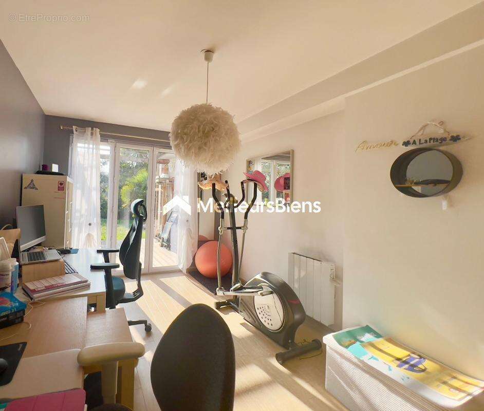 Maison à L&#039;ETANG-LA-VILLE