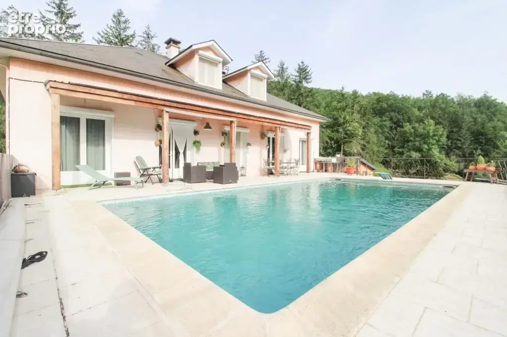 Photo Maison à Saint-Affrique au prix de 319 000€