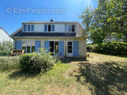 Maison à SAINT-ARNOULT-EN-YVELINES