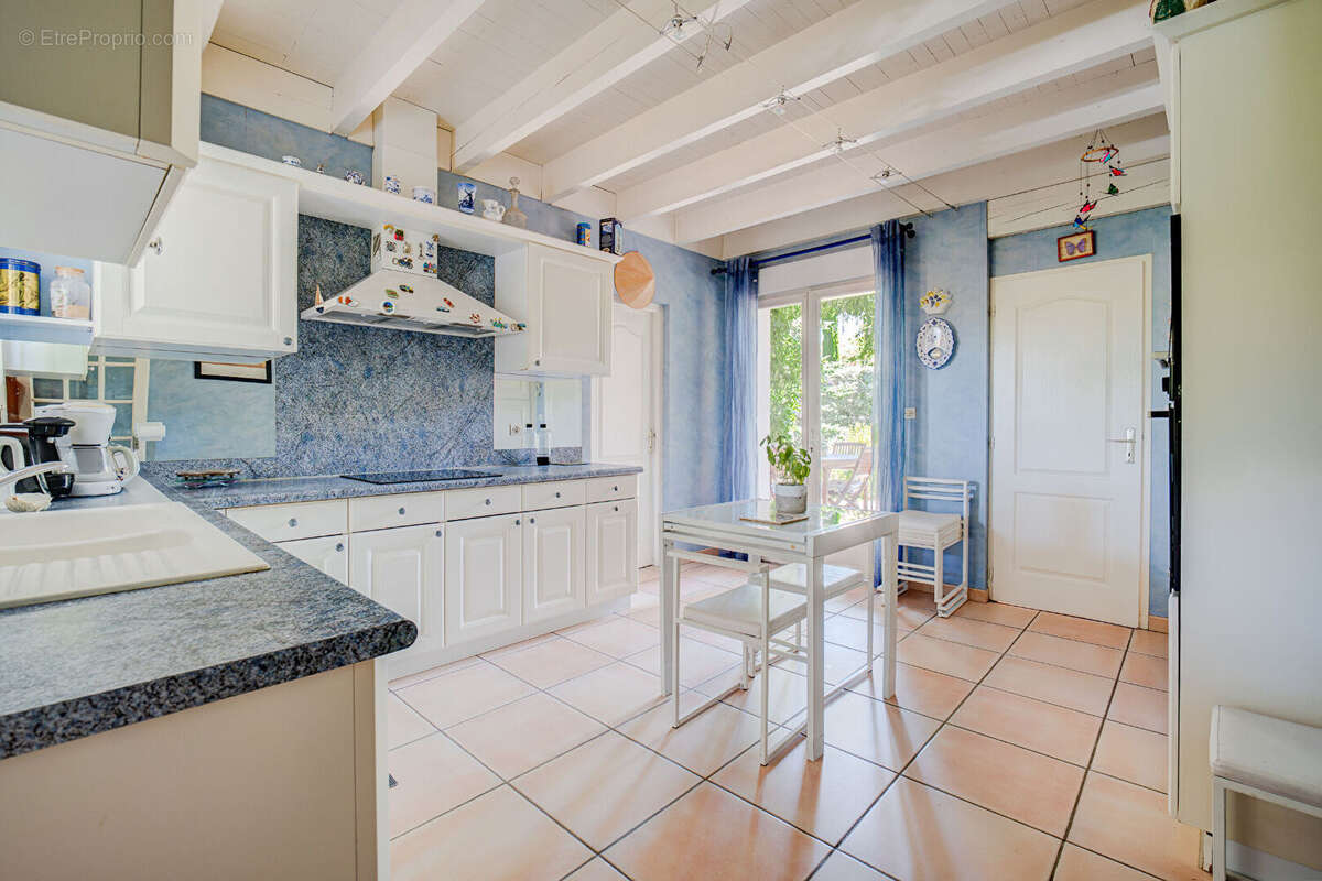 Maison à AUZIELLE